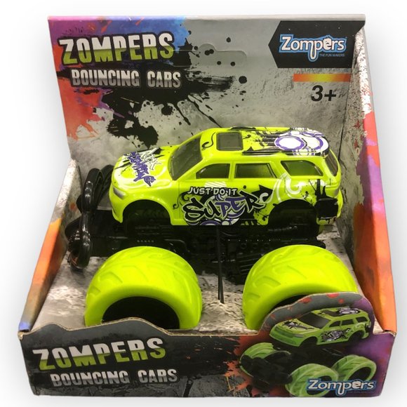 NEW - ZOMPERS BOUNCING CARS Pullback Spring Motor TRUCK Rock Climbing GREEN - Picture 1 of 1